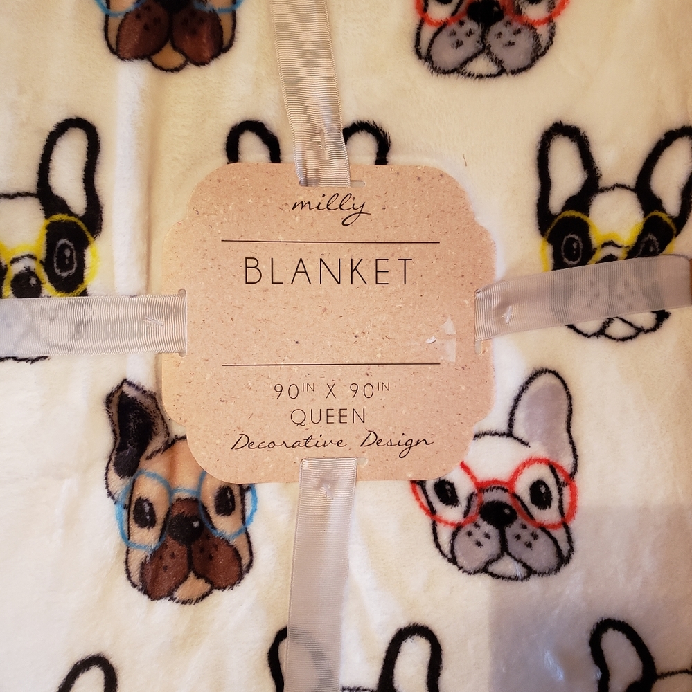 Milly loves Boston terrier/frenchie blanket